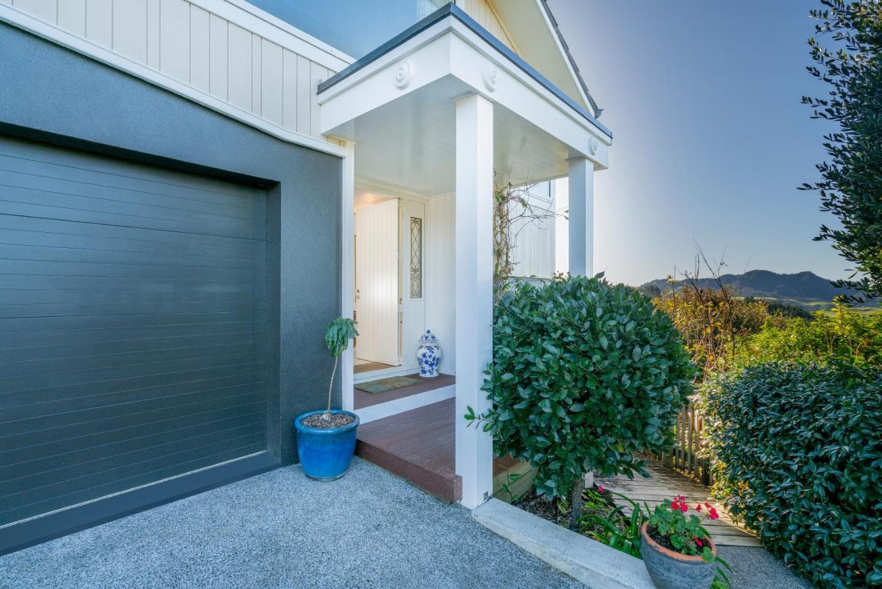 Bayview Valley Lodge Bed & Breakfast Whitianga Buitenkant foto