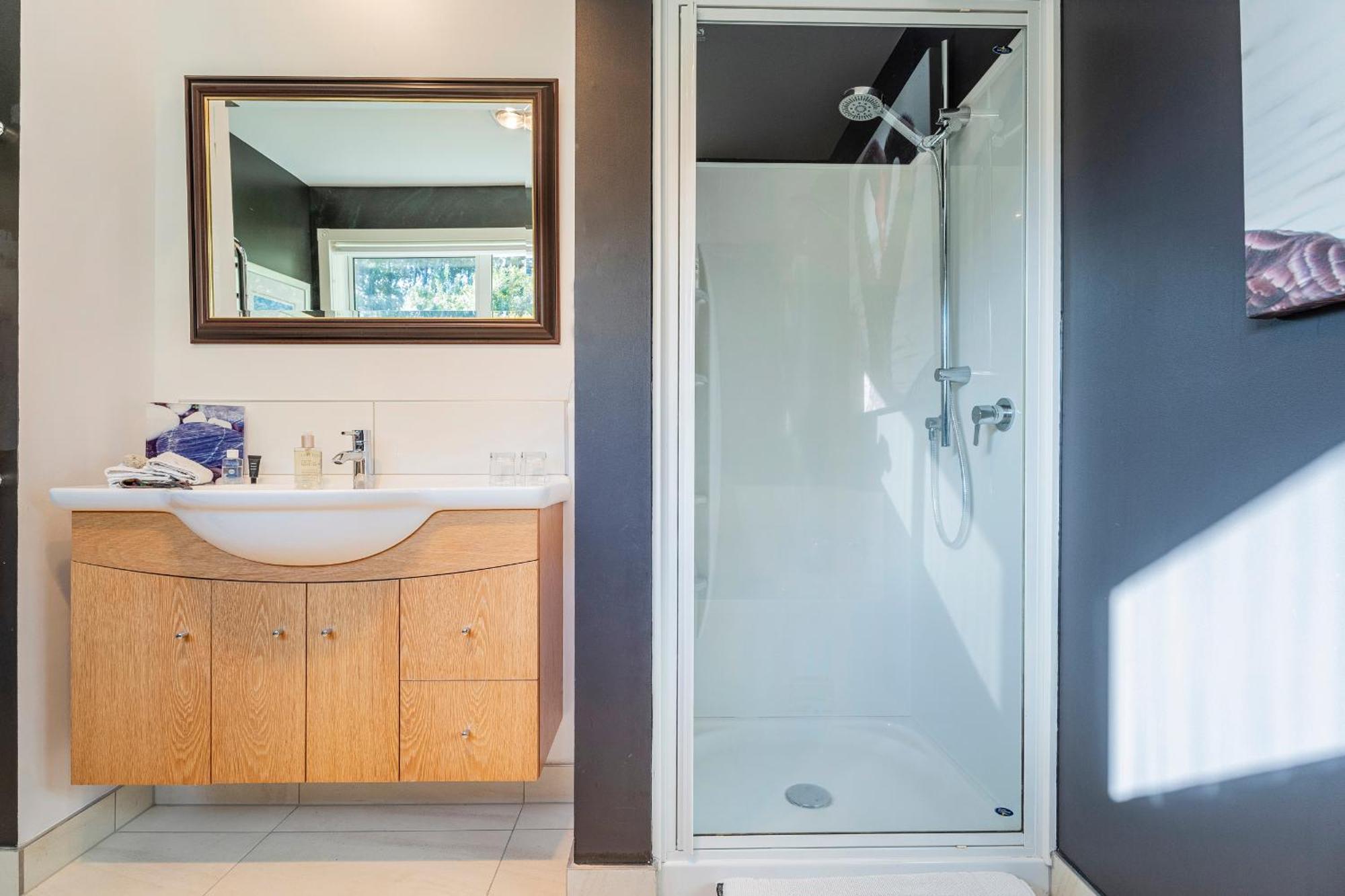 Bayview Valley Lodge Bed & Breakfast Whitianga Buitenkant foto