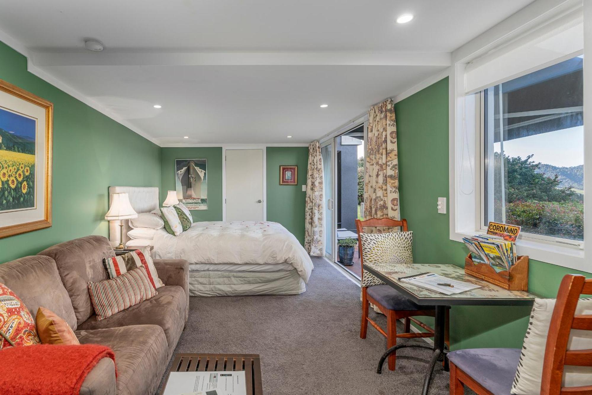Bayview Valley Lodge Bed & Breakfast Whitianga Buitenkant foto